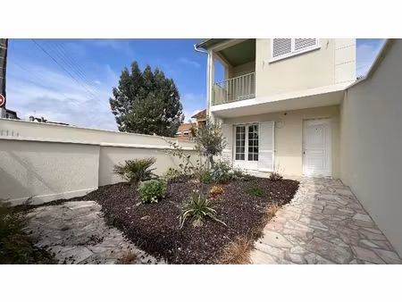 location appartement 2 pièces 40m² puiseux en france 95380