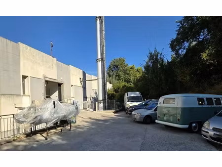 local d'activite a vendre