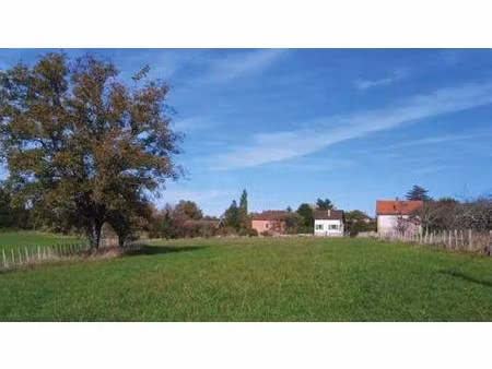 terrain constructible viabilisé à vendre