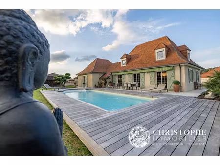 vente maison 5 pièces 185m2 ousse 64320 - 498000 € - surface privée