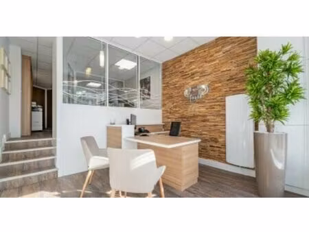 location local commercial 57m² la baule escoublac 44500