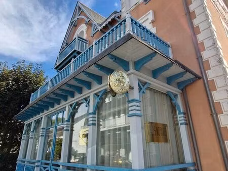 location local professionnel 261m² la baule escoublac 44500