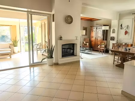 vente maison 8 pièces 190 m² à bourgoin-jallieu (38300)  457 000 €