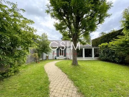 maison de 3 chambres de luxe en location à la celle-saint-cloud  france