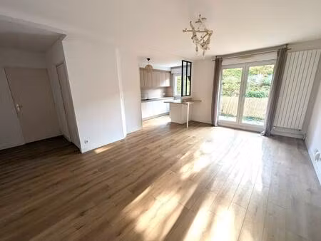 vente appartement 3 pièces 74 m² angers (49100)