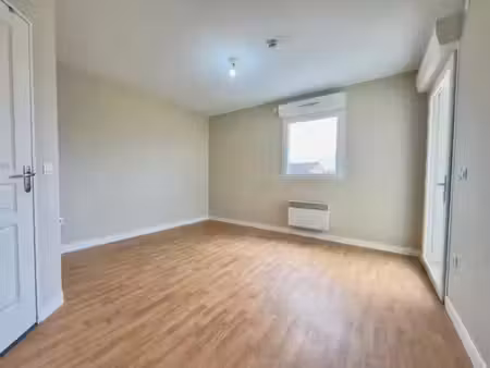 vente appartement 2 pièces 30.9 m² à fontaine-le-comte (86240)  102 000 €