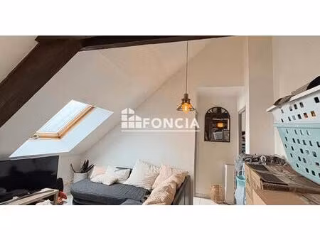 t4 77 m2 franois centre-ville  en attique d'une résidence rénovée  trois chambres et beaux