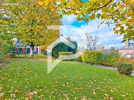 maison 7 pièces 158 m²