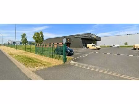 local d'activités à vendre