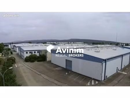 local 2357 m² tarascon