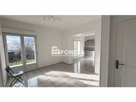 studio f1 bis - secteur savigny plateau