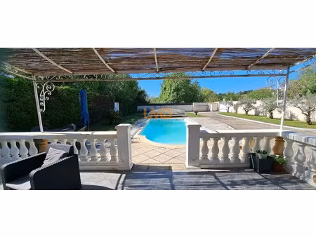 vente maison 8 pièces 147 m² à saint-gilles (30800)  450 000 €