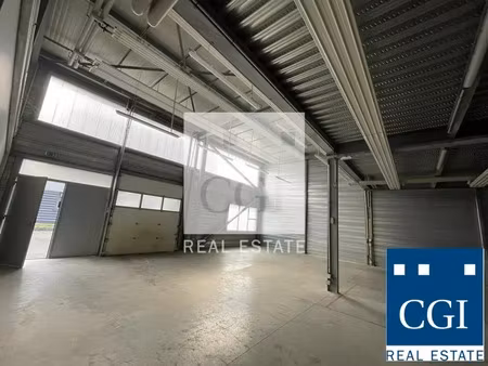 local d'activite a louer