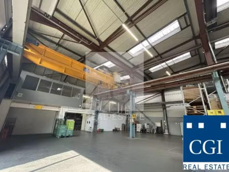 local d'activite a louer