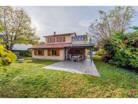 maison à vendre à meyzieu - 5 chambres