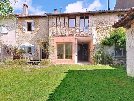 maison authentique et boulangerie