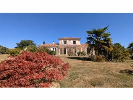 villa contemporaine  verger + forêt