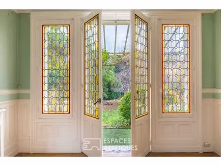 agréable duplex avec jardin hyper centre de saint germain en laye