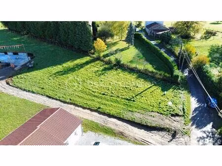 terrain de 1 267 m² à saint-jouvent