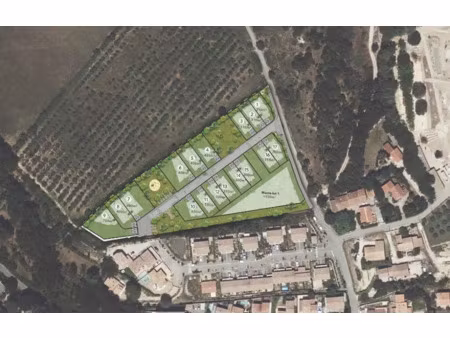 vente terrain 300 m² à rognes (13840)  189 900 €