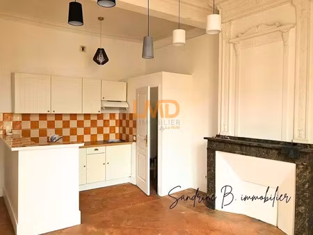 vente immeuble 20 pièces 526 m² à beaumont-de-lomagne (82500)  528 000 €