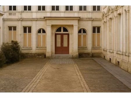 vente immeuble 45 pièces 1880 m² à laon (02000)  734 000 €