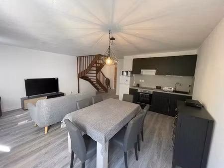 location meublée appartement 5 pièces 85 m² à montpellier (34000)  550 €