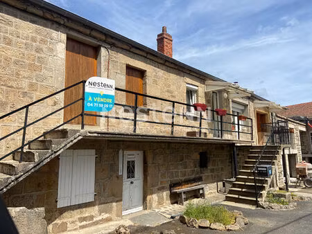 ensemble de 3 logements centre ville de lapte