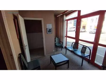 vente immeuble à gourin (56110) : à vendre / 250m² gourin