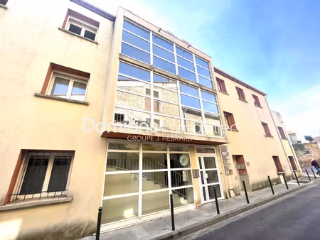 a louer - thuir - bureau