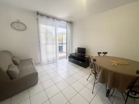 location meublée appartement 2 pièces 31.43 m² à saint-maur-des-fosses (94100)  980 €