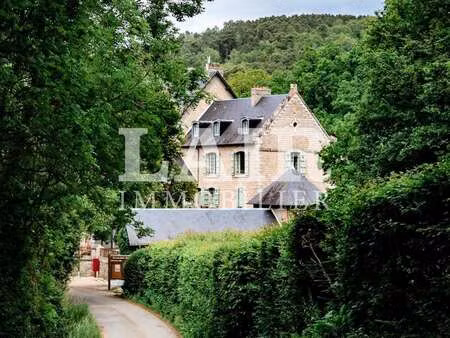 vente bureaux et commerces à saint-léonard-des-bois (72130) : à vendre / 810m² saint-léona