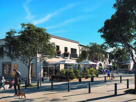 local commercial castries place du cartel