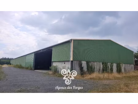 bâtiment agricole - montaigu vendée - 6859 m2