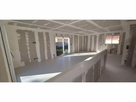 maison charnas 95 m2