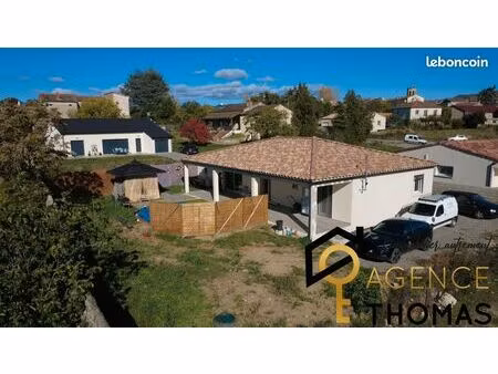 villa 5 pièces 122 m²