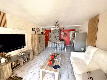 appartement 2 pieces + cabine dans residence fermee