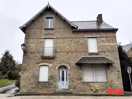 a vendre - propriété d’exception en plein centre de bais – 250 m² et parc arboré