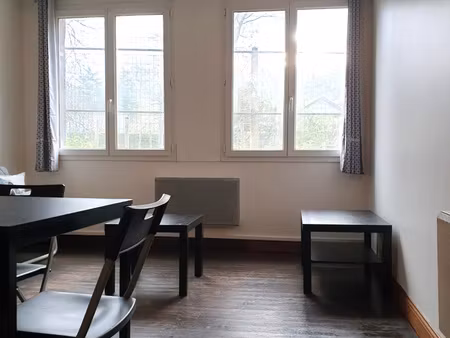 appartement t2 meublé au bourg de chéraute