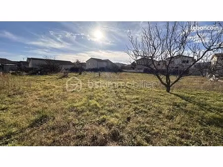 terrain 648 m² bourg les valence