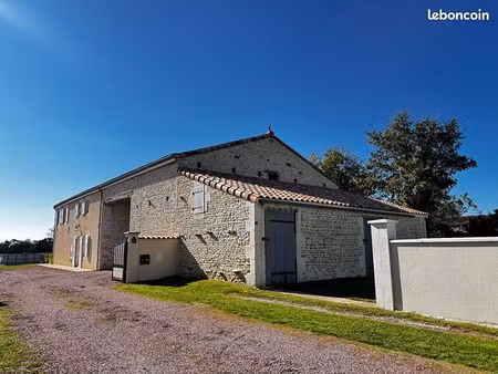 maison 4 pièces 145 m²