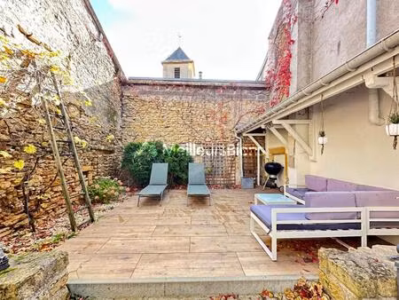 appartement de caractère en triplex de 165 m2 au sol  avec dépendance et garage individuel