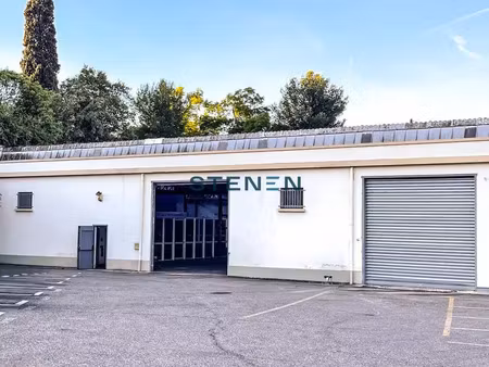 entrepôt à louer - 1600m2 - marseille 13