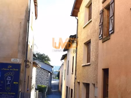 vente maison 4 pièces 47 m² à livinhac-le-haut (12300)  34 000 €