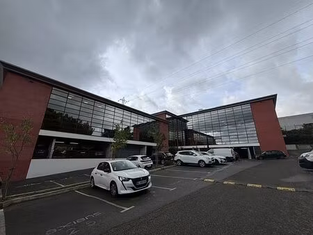 location bureau marseille 11ème (13011) 400 m²