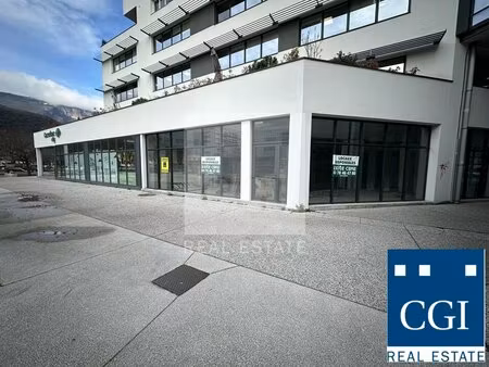 achat local commercial 150m² seyssinet pariset 38170