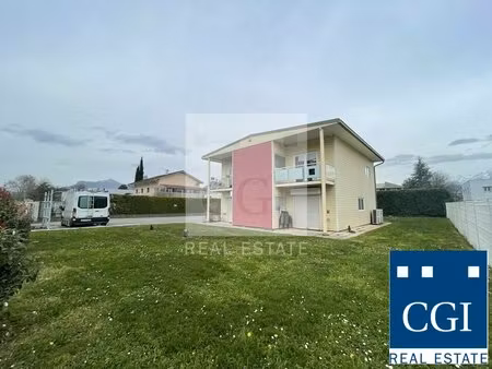 achat local professionnel 215m² seyssins 38180