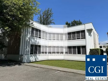 achat local professionnel 868m² meylan 38240