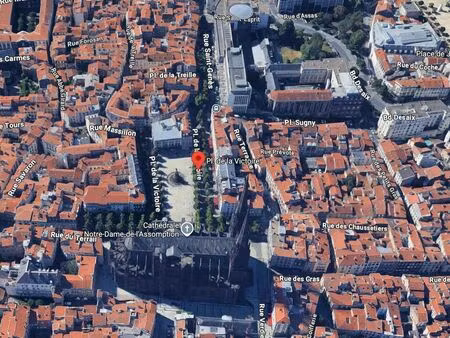 location local commercial 52m² clermont ferrand 63000