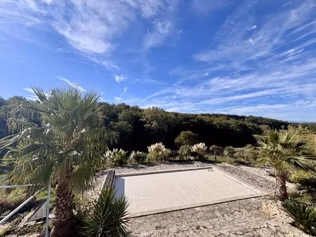 corps de ferme renove avec gout